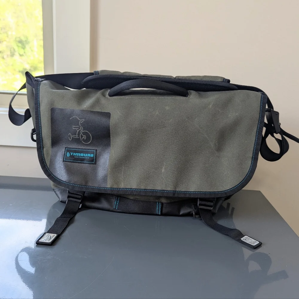 Timbuk2 Stork Messenger Diaper Bag Green Coated Canvas‎
